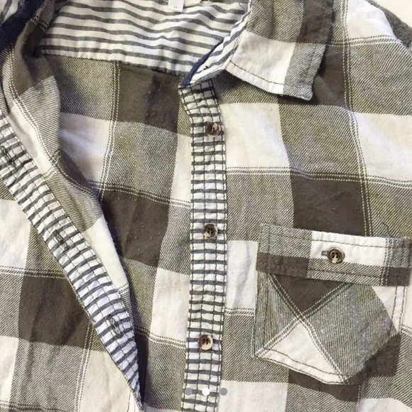 Olive Flannel - Picture 2 of 6